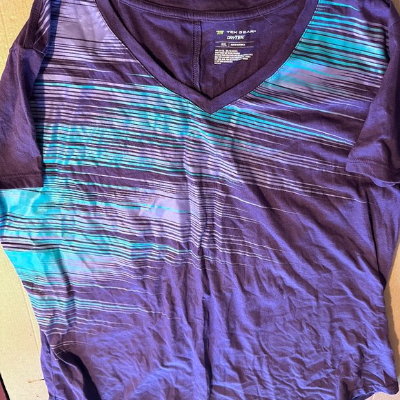 tek gear Tops - Tek Gear Dry Tek Tshirt XXL